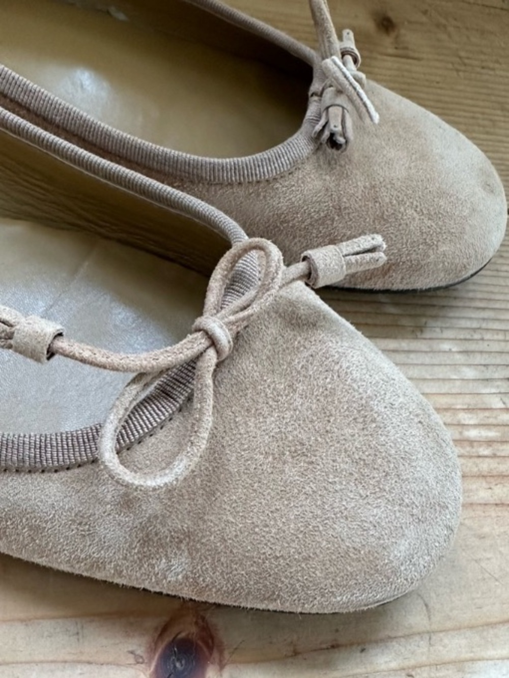 J. Crew Tan neutral minimal Suede Italy Classic Ballet Flats Sz 10 fit 9.5